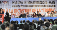 Des milliers de personnes à l'Espace Charenton à Paris, au meeting du POI, écoutant ici la représentante du syndicat des enseignants grecs.