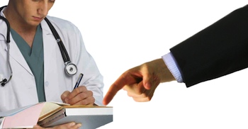 médecin du travail plainte patron