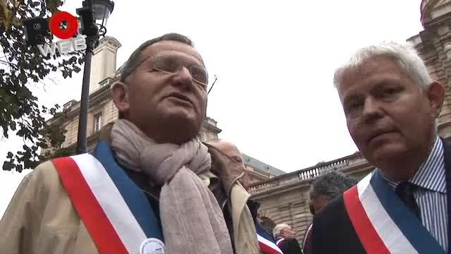 Maires devant le Sénat 3